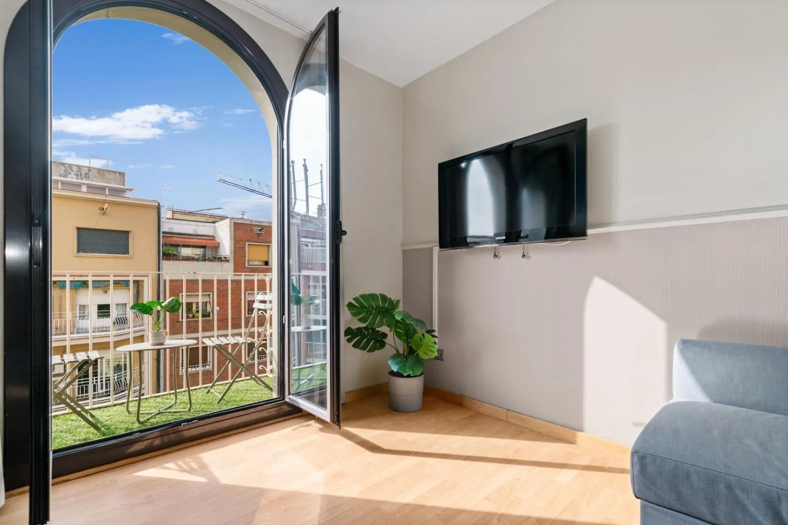 Suite Home Sagrada Familia Barcelona Apartment