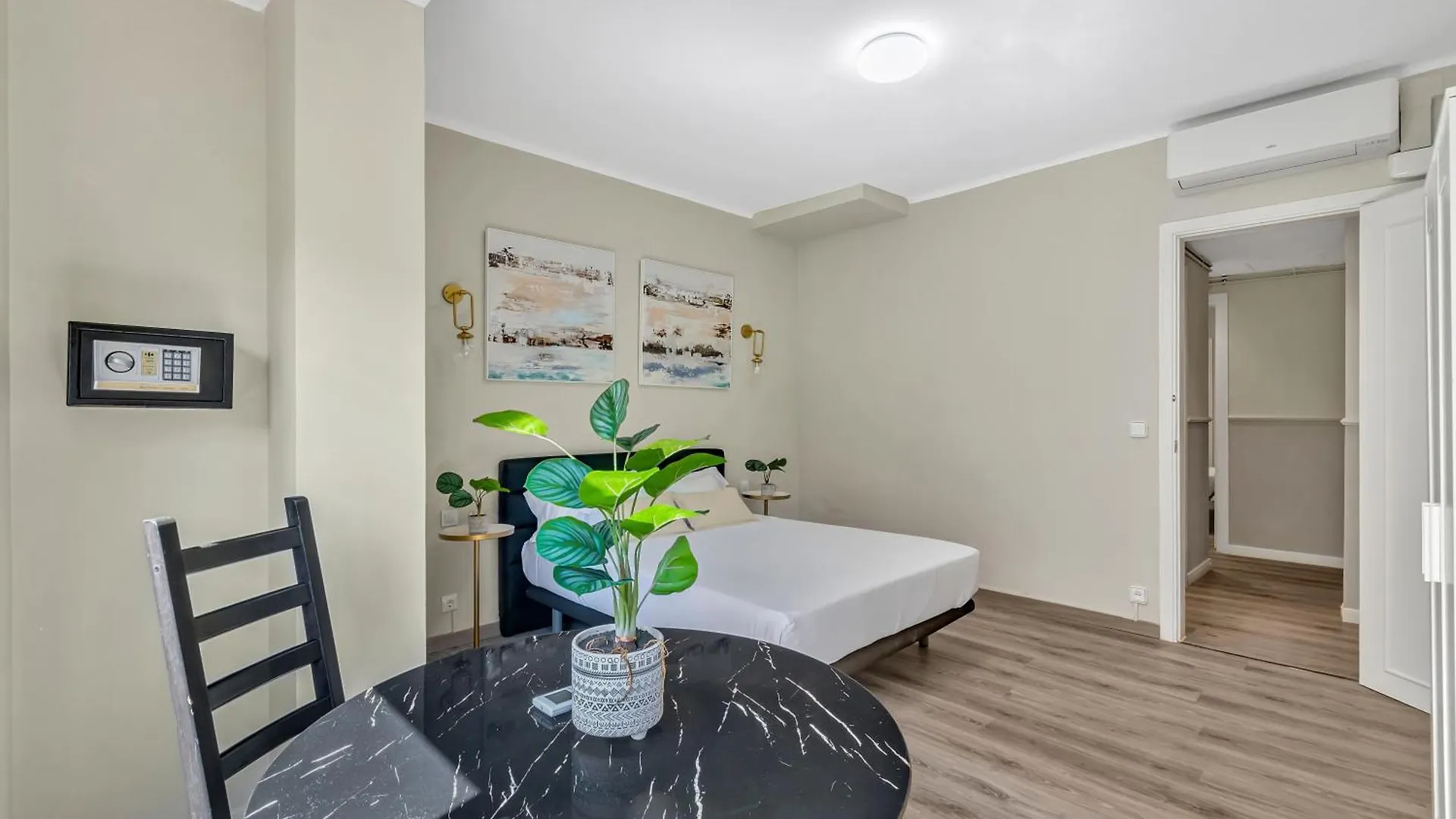 Suite Home Sagrada Familia Barcelona Spain