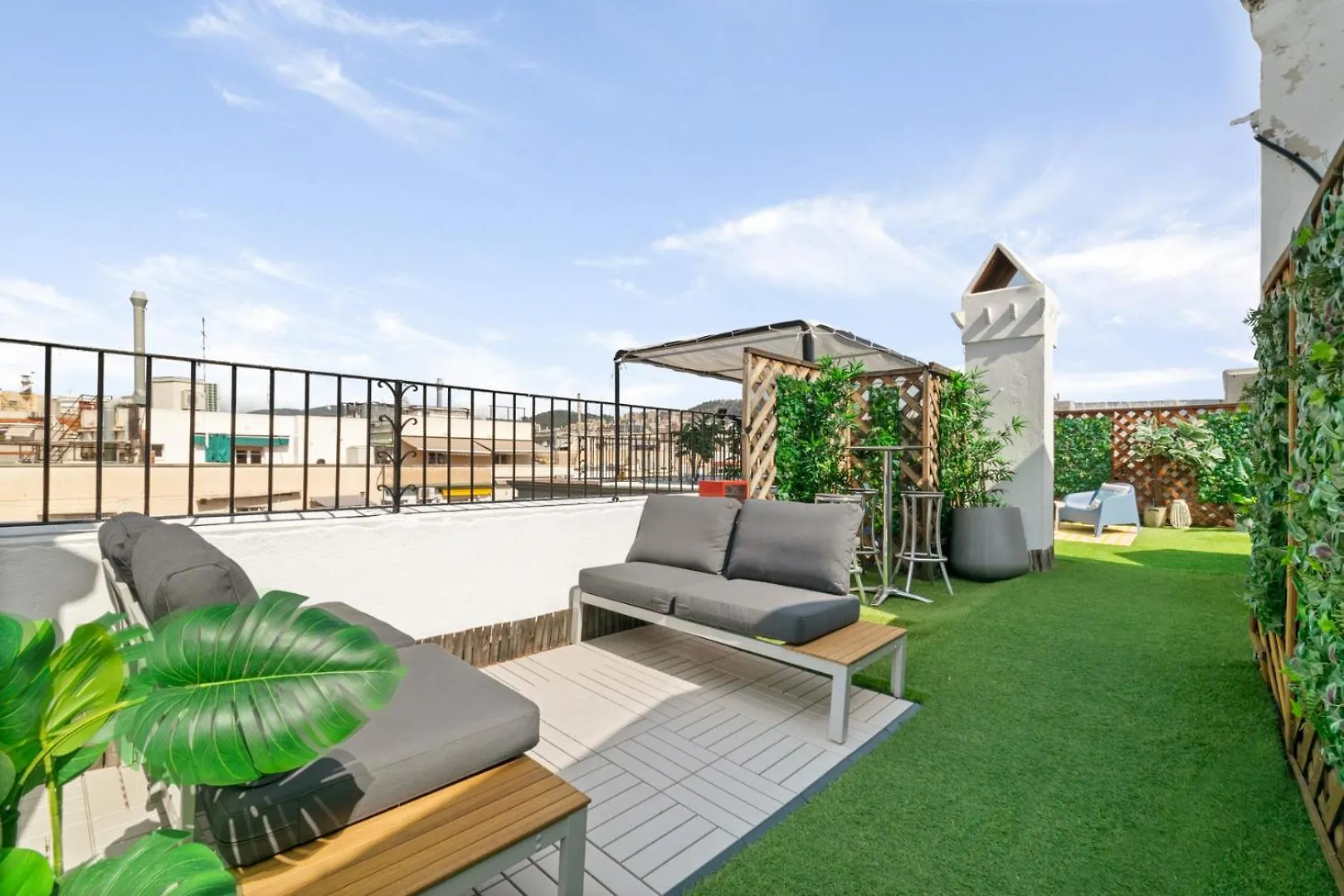 Suite Home Sagrada Familia Barcelona Apartment