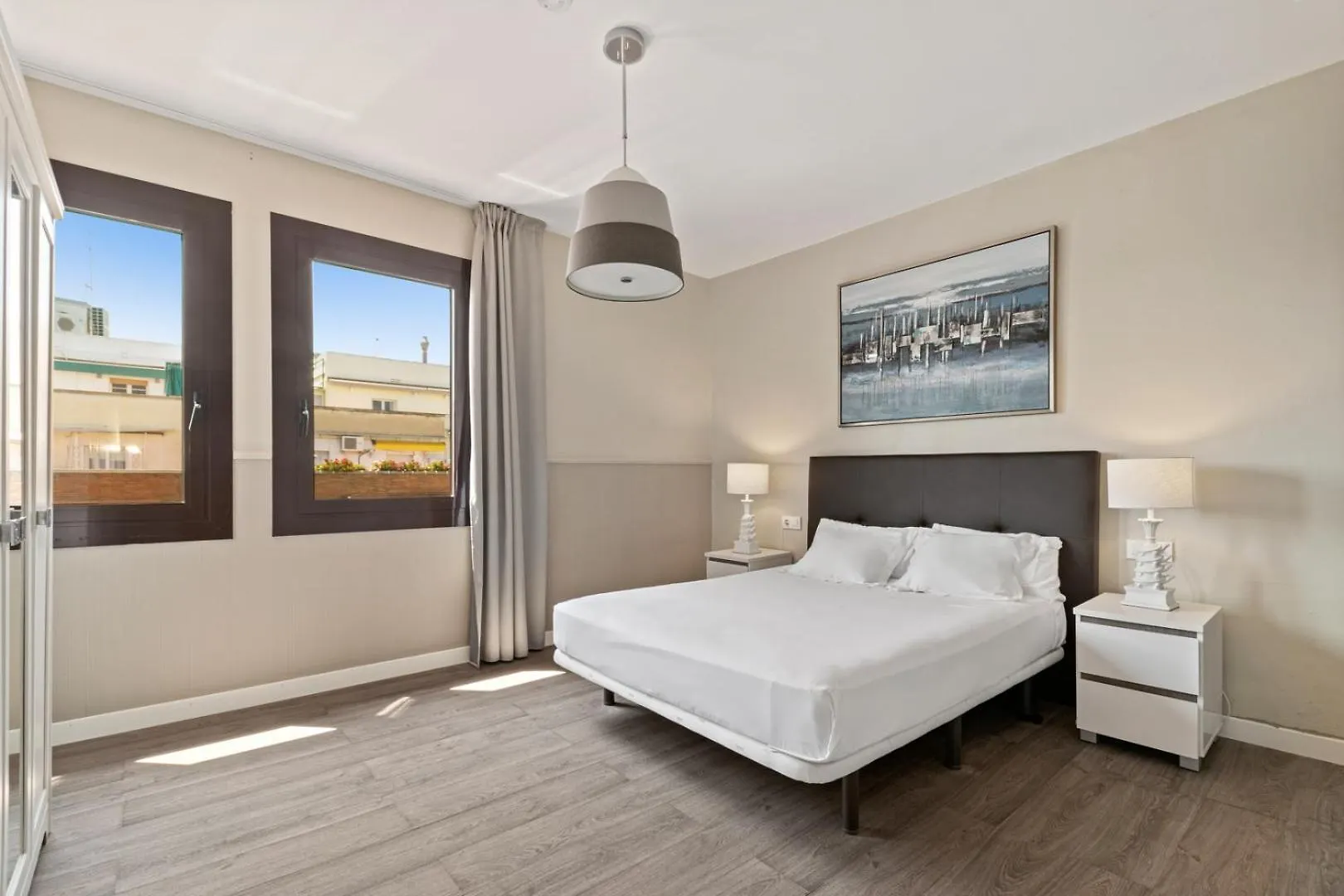 Suite Home Sagrada Familia Barcelona Apartment