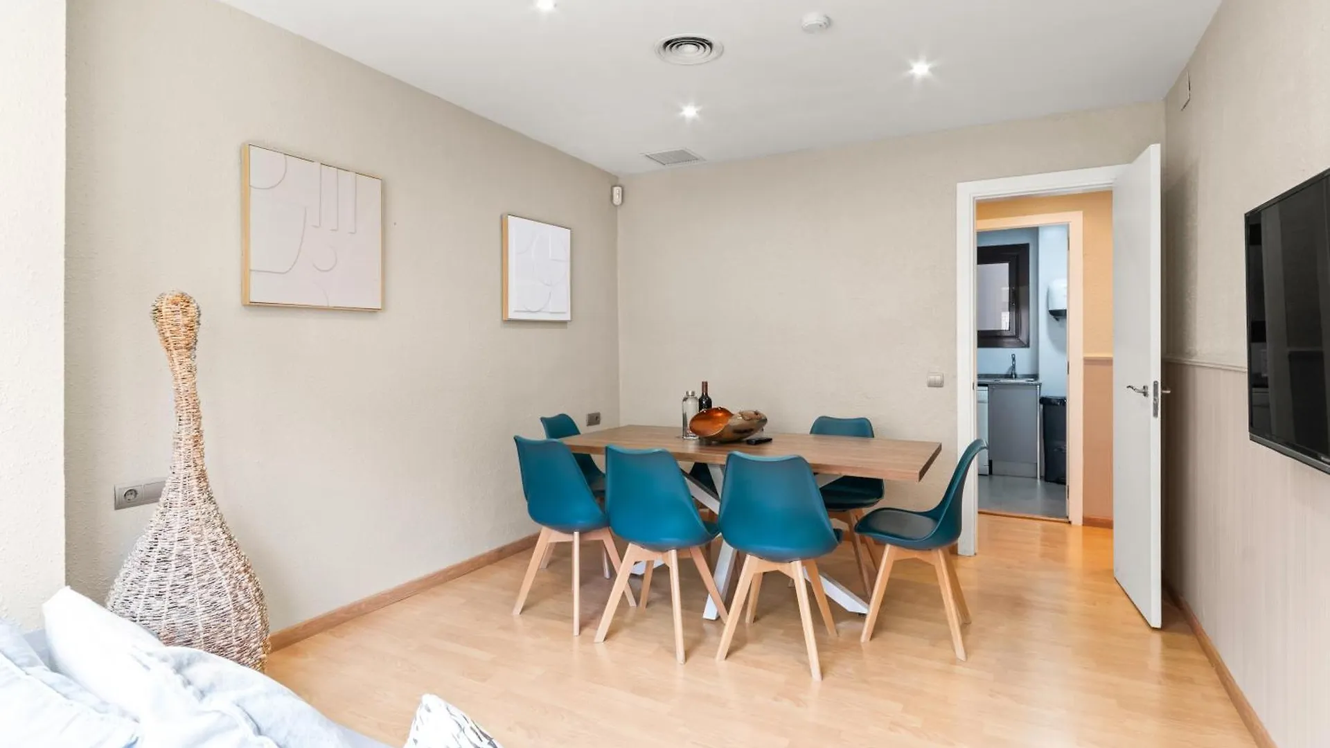 Suite Home Sagrada Familia Barcelona Apartment