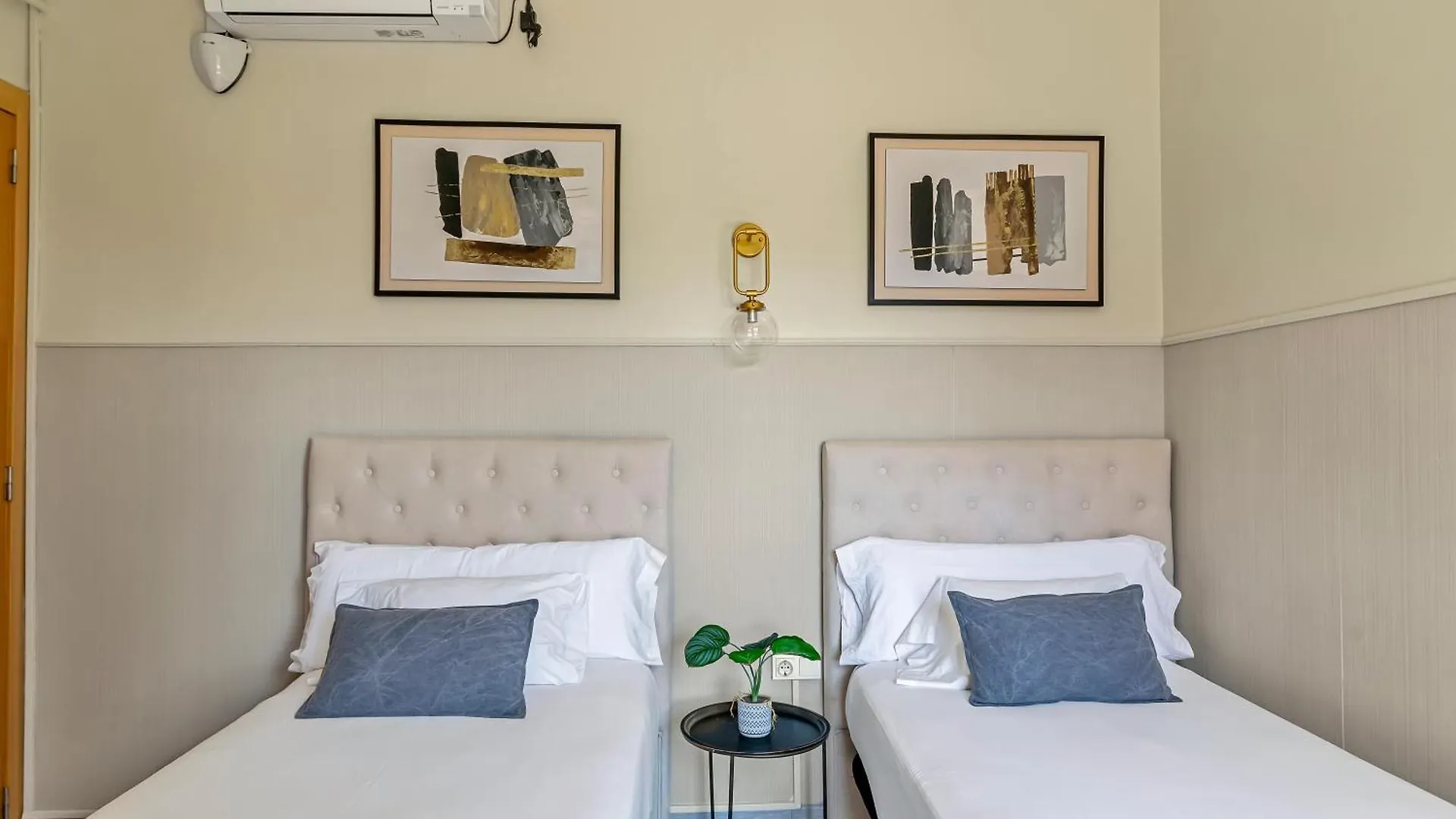 Suite Home Sagrada Familia Barcelona 0*,  Spain